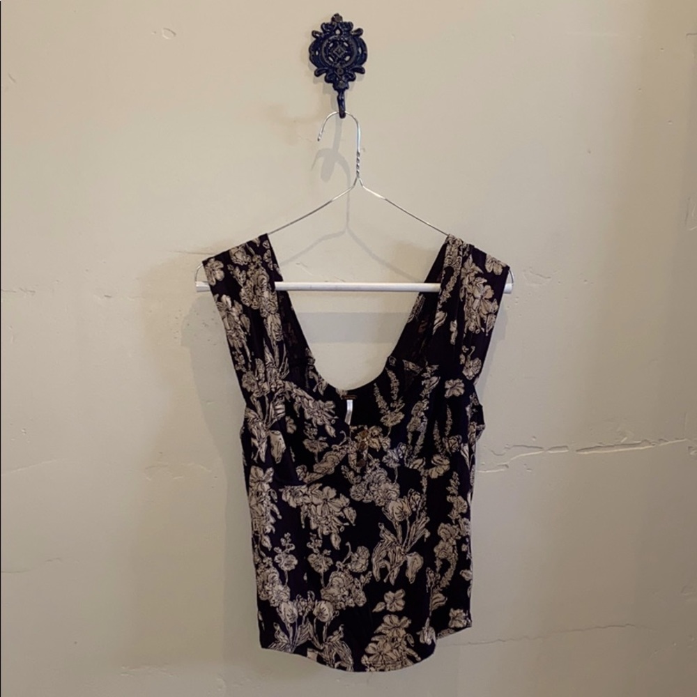 Cropped Floral Tank